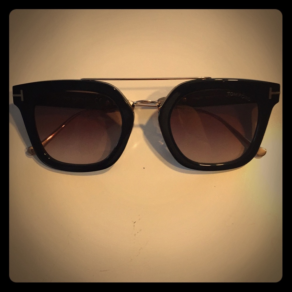Tom Ford Black Frame Sunglasses with Brown Gradient Lenses